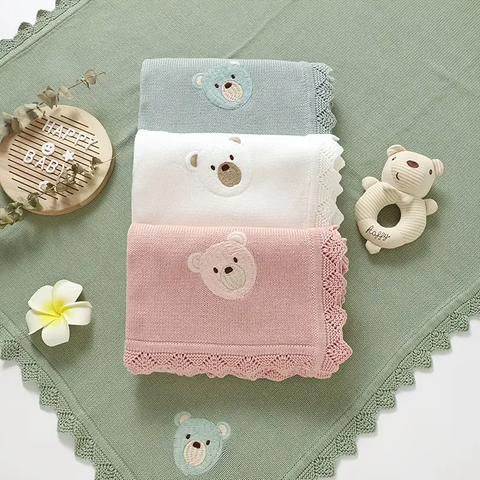 Babydecke_Baumwolle_fuer_Neugeborene-bär-muster