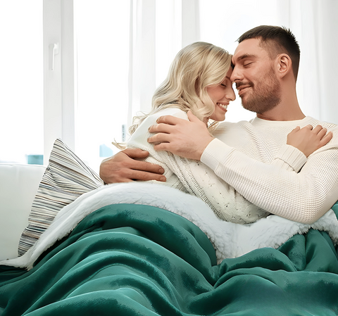 Wunderschöne Sherpa-Kuscheldecke